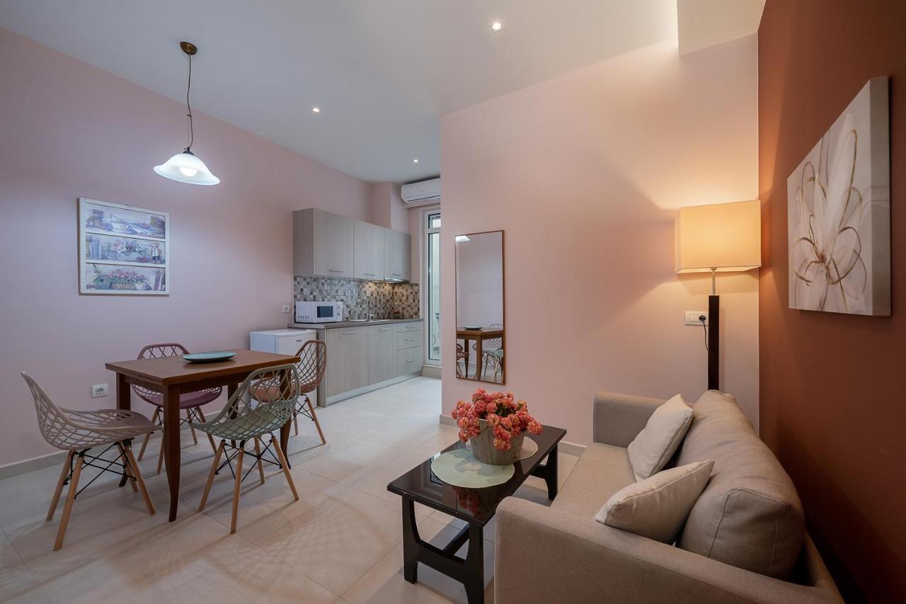 M City Apartments 100M From The Beach Chania  Ngoại thất bức ảnh